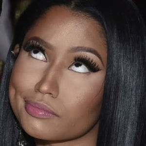 Meet your Posher, Avery